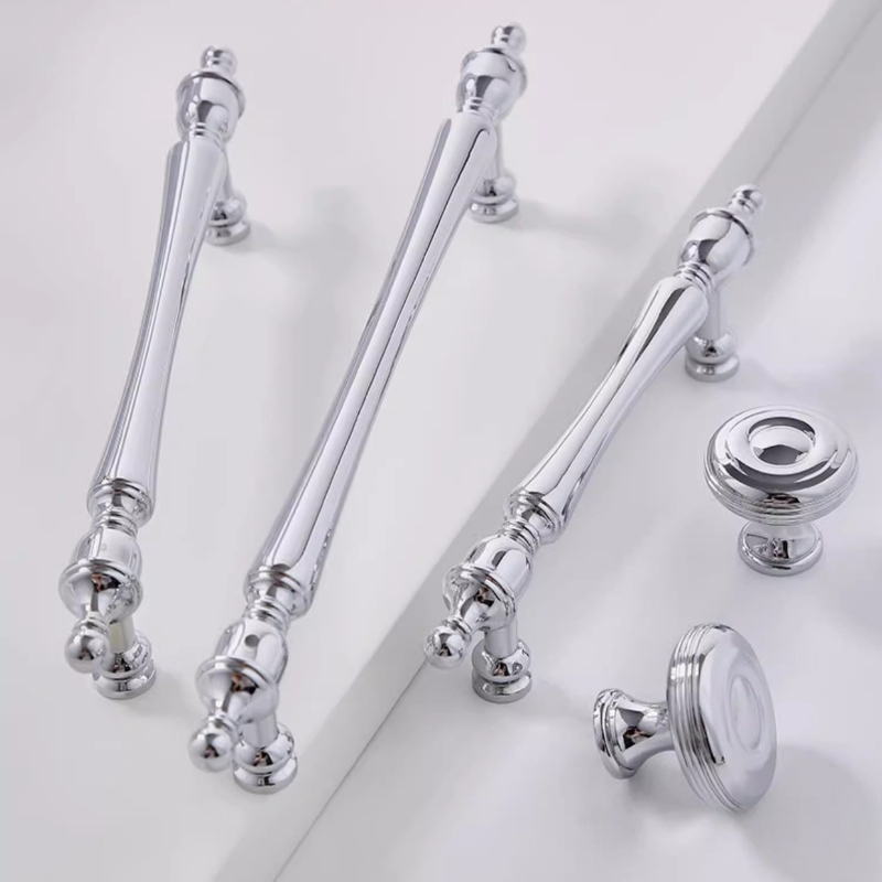 Unique Furniture Hardware - アメリカンスタイルのユニークな装飾ドア金具/真鍮製ハンドル、ワードローブ、寝室、キッチンキャビネットの取っ手、Tバードロワーのノブ