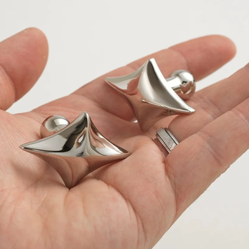クリエイティブなアンティークワードローブプル、ユニークなキッ - Unique Furniture Hardware のレビューと価格