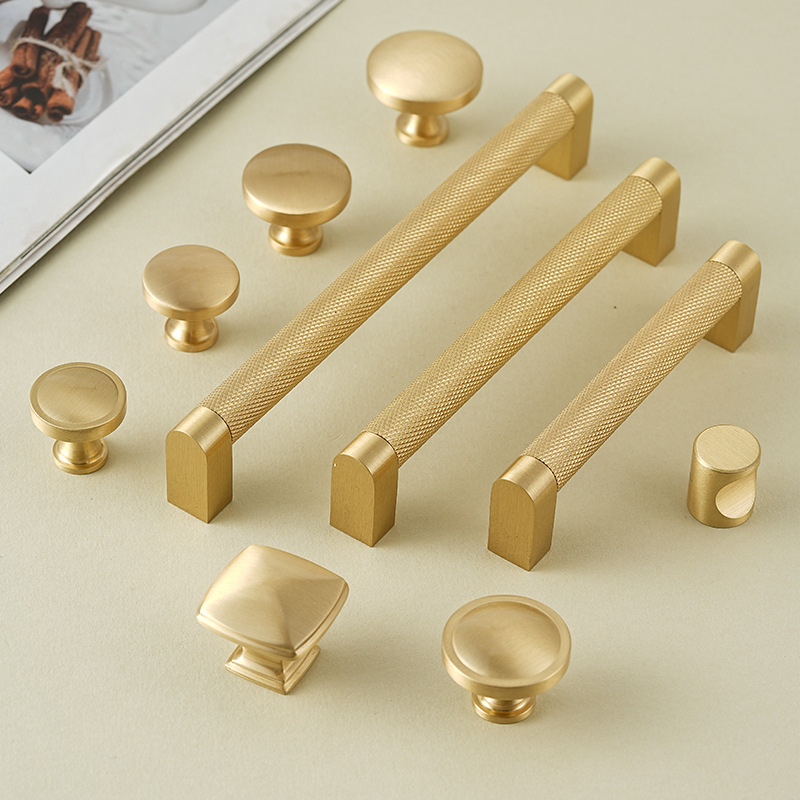 ハイエンドロール真鍮ハンドルライト高級アメリカンスタイルキャ - Furniture Hardware High End のレビューと価格